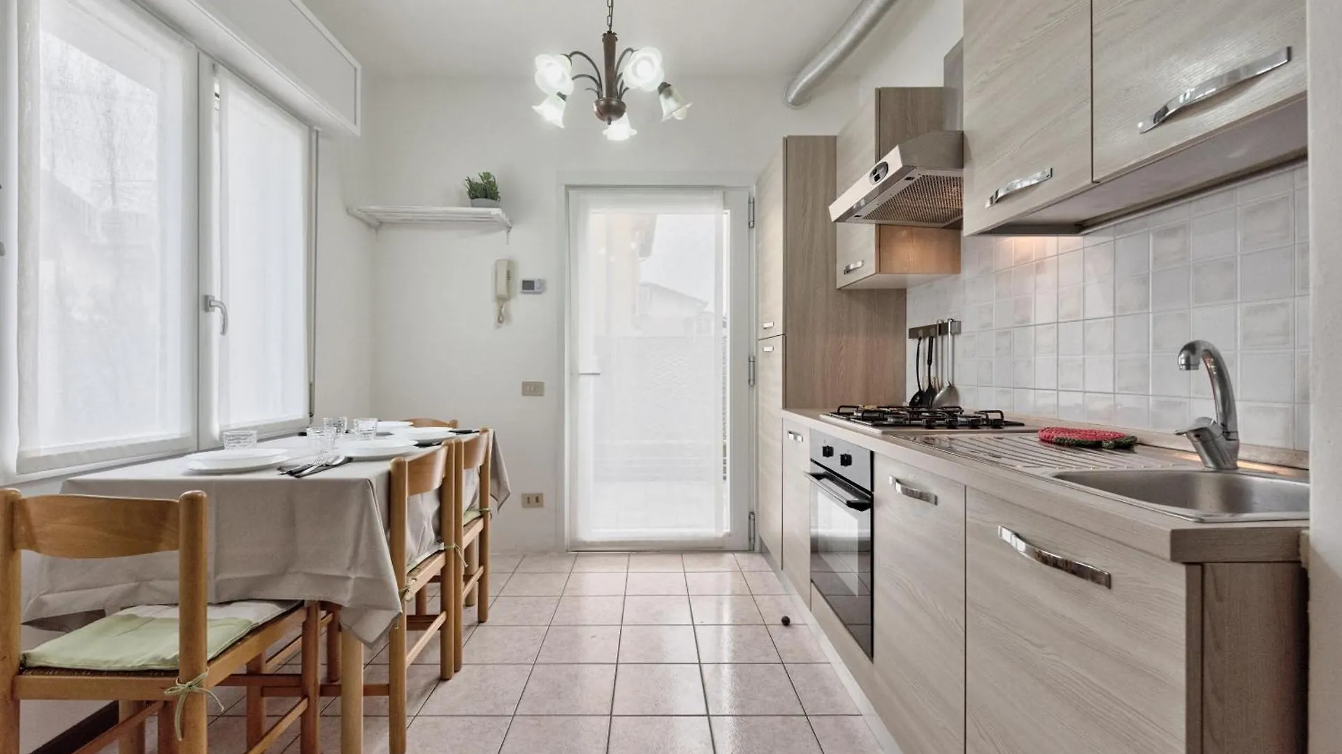Marila Standard, 6 Posti A Due Passi Dal Mare Apartment Lido di Jesolo 0*,  Italy